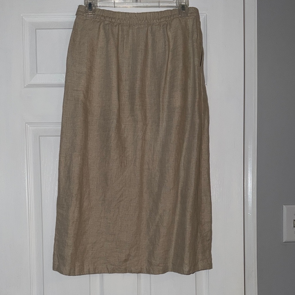 L.L. Bean Women's Khaki 100% Linen Midi Skirt Size 4 Reg - Picture 2 of 4